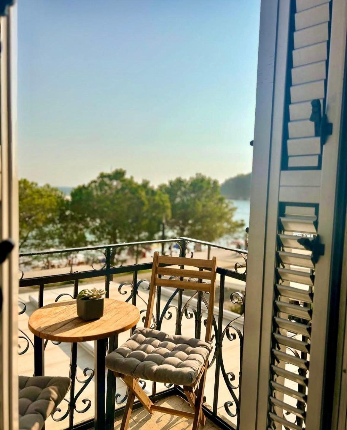 Guesthouse 1932 Himare Ngoại thất bức ảnh