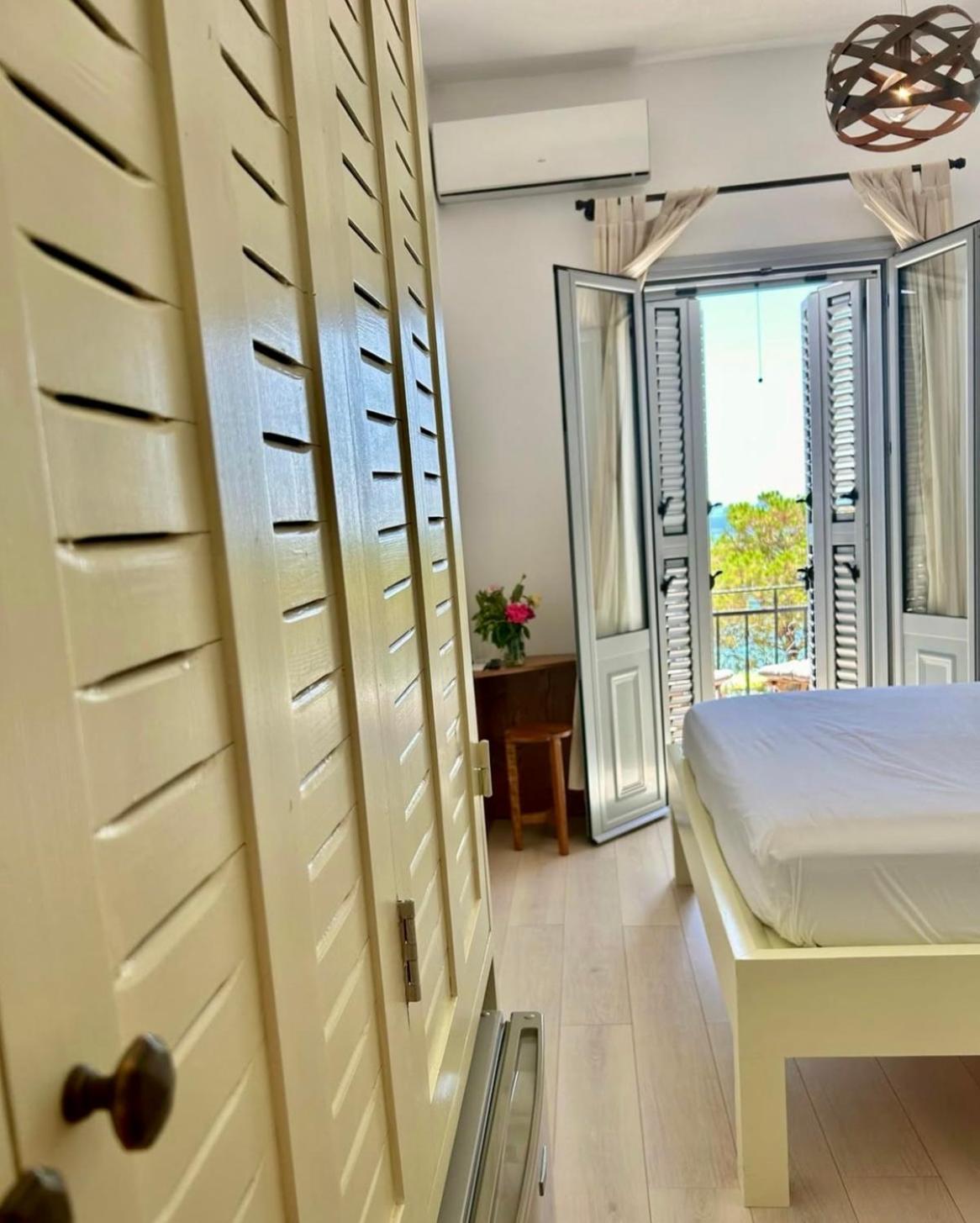 Guesthouse 1932 Himare Ngoại thất bức ảnh