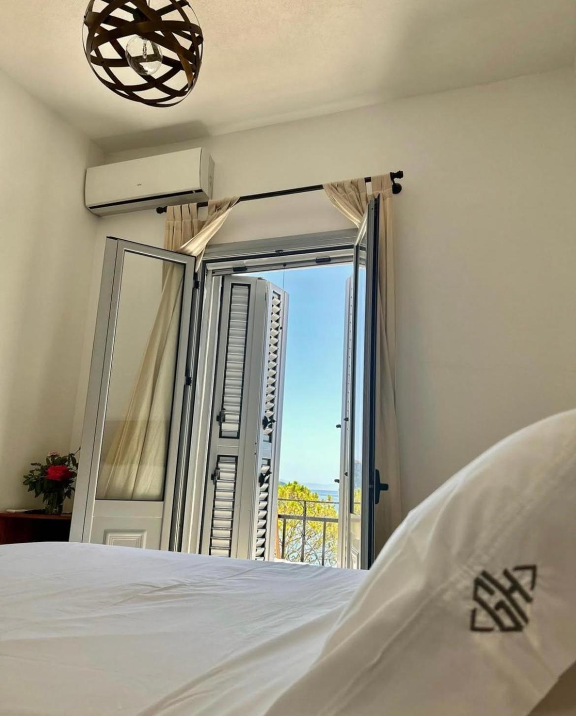 Guesthouse 1932 Himare Ngoại thất bức ảnh