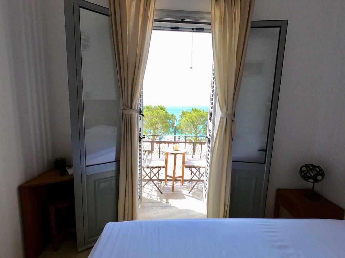 Guesthouse 1932 Himare Ngoại thất bức ảnh