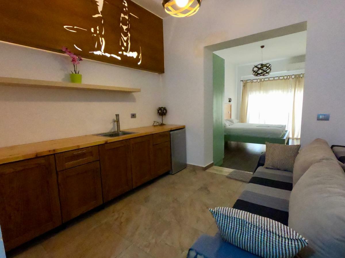 Guesthouse 1932 Himare Ngoại thất bức ảnh