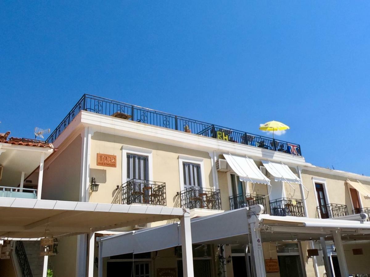 Guesthouse 1932 Himare Ngoại thất bức ảnh